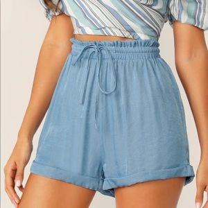 Drawstring Waist Cuffed Shorts
